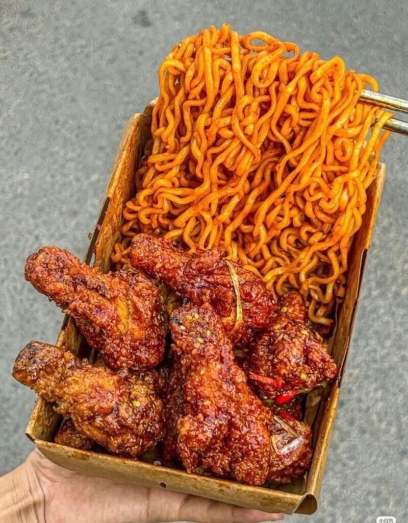 a takeaway spaghetti Jollof